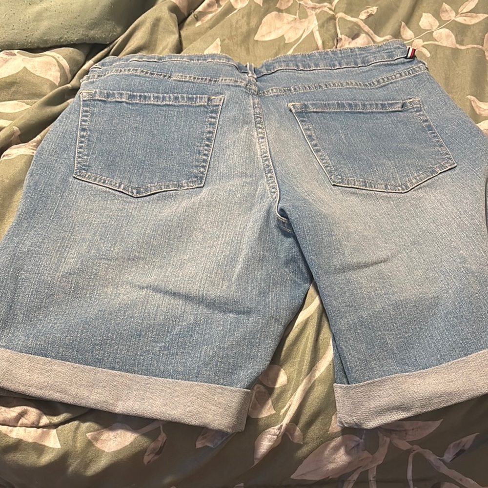 Tommy Hilfiger Light Blue Denim Shorts - Picture 8 of 8
